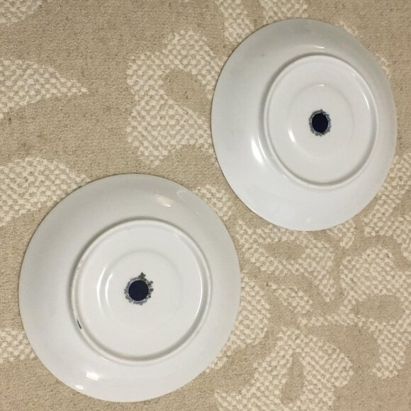 Two Delft Blue and Gold Porcelain Holland Teacup and Saucer Set - Picture 7 of 15